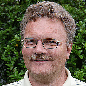 Volker Andr&eacute; Bouffier